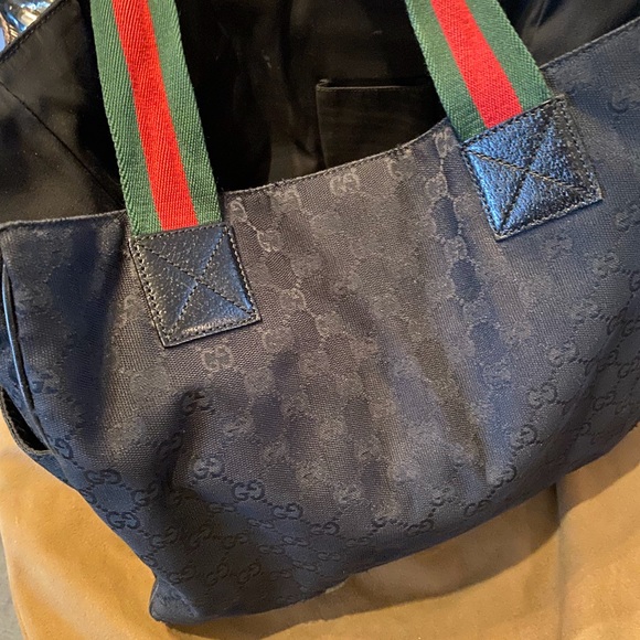 ***SOLD***Vintage Gucci Tote - Picture 6 of 7